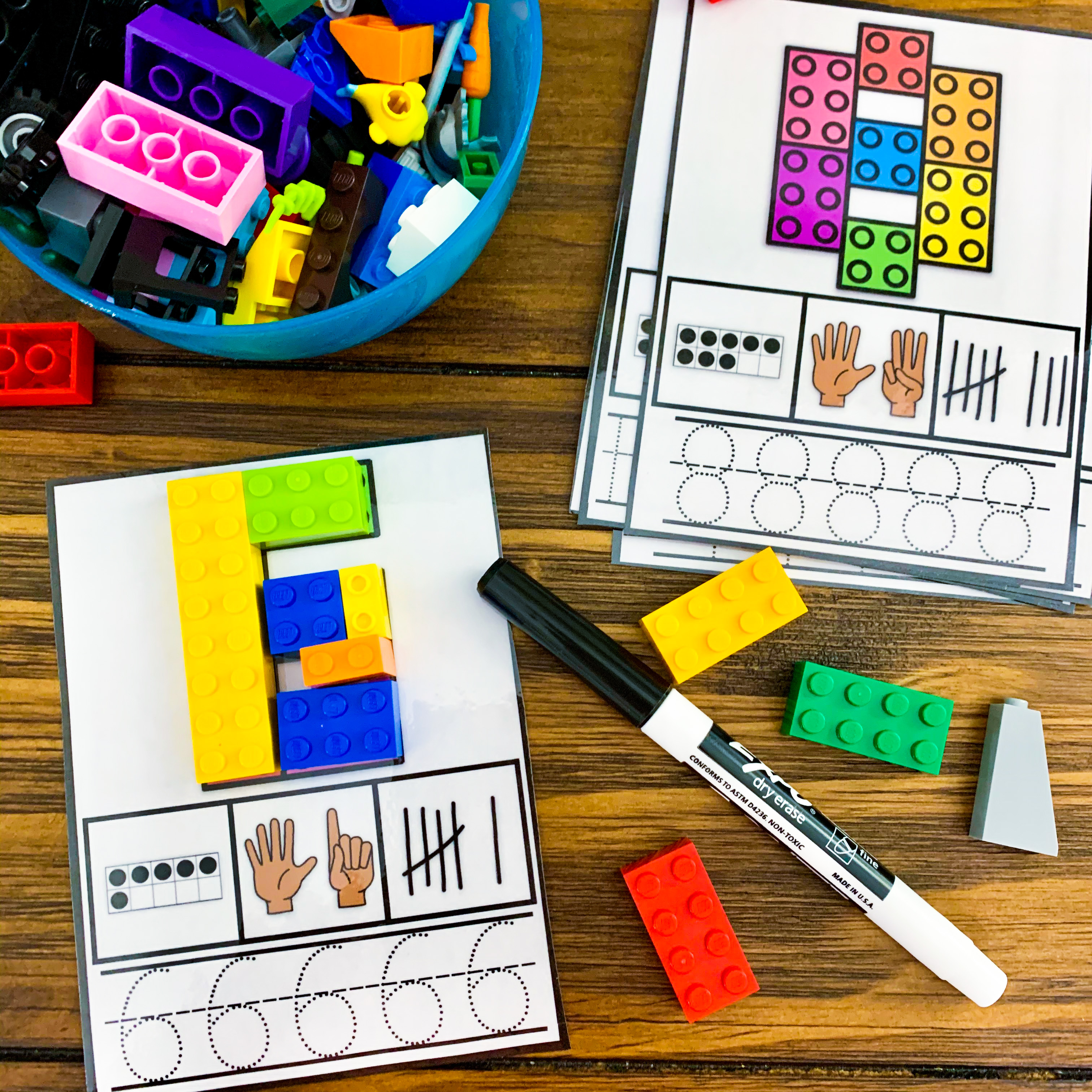 Building Block Themed Math and Literacy Centers for Preschoolers