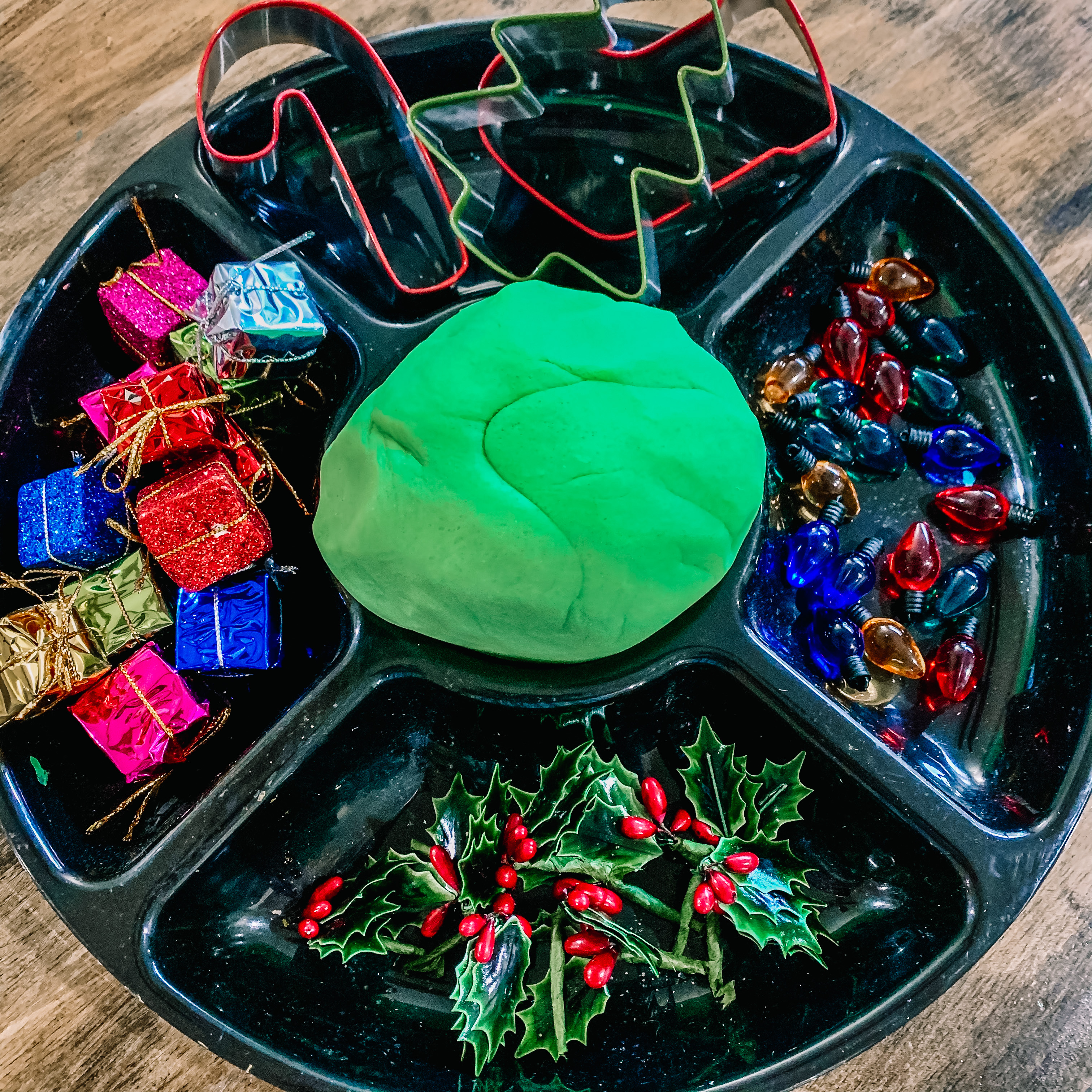 Christmas Crafts and Fine Motor Activities for Little Learners